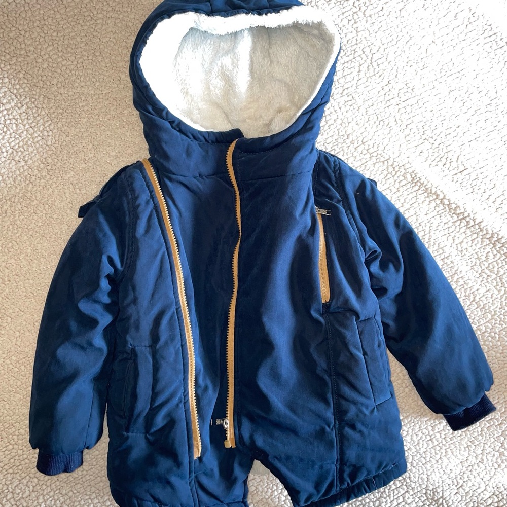 Navy Blue Hooded Kids Coat. Size 4/5